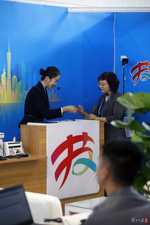 直擊天津國(guó)賽精彩瞬間 美容 烘焙 健康照護(hù)等服務(wù)類項(xiàng)目成觀賽熱門(mén)